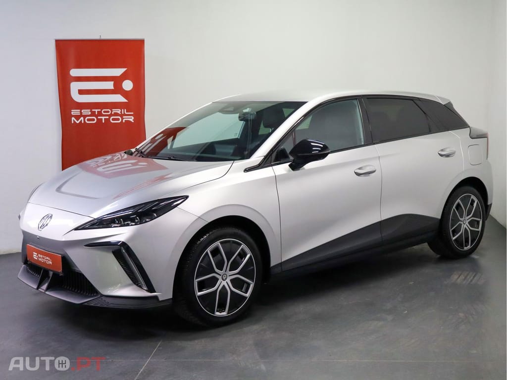 MG MG4 64kwh luxury Heat Pump