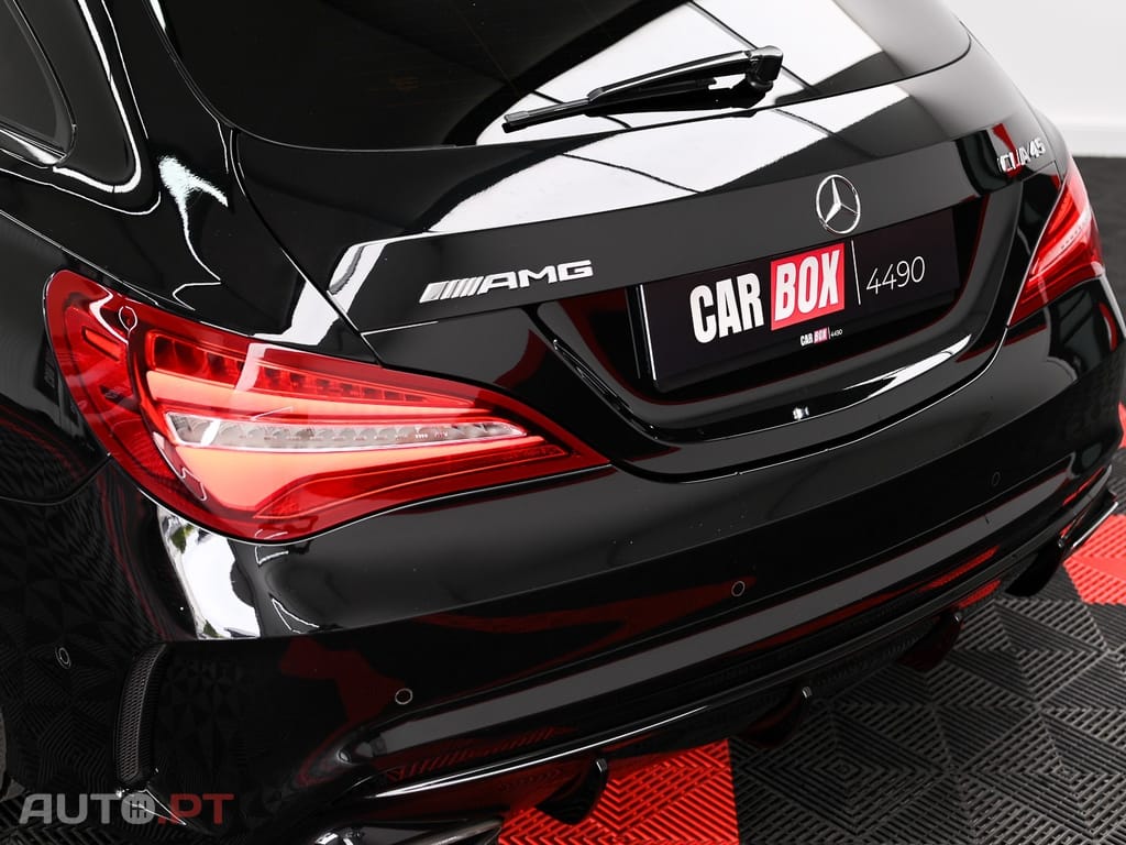 Mercedes-Benz CLA 45 AMG 4Matic Speedshift 7G-DCT Night Edition