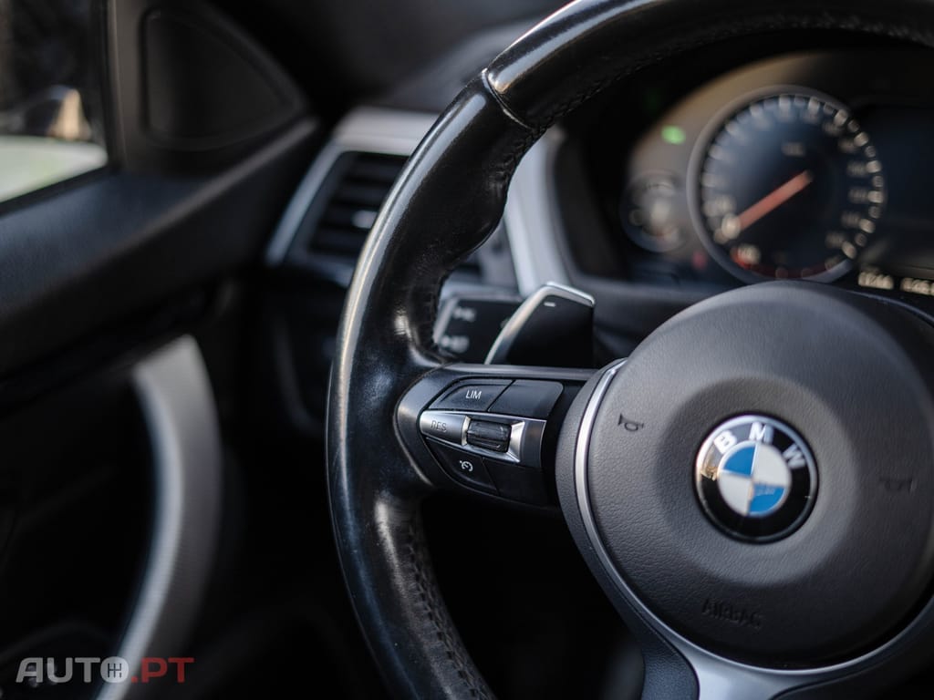BMW 420 d Pack Desportivo M Auto