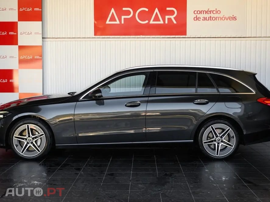 Mercedes-Benz C 300 e AMG Line