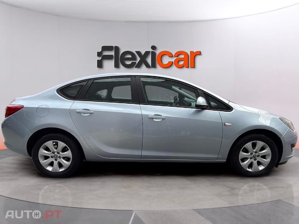 Opel Astra Enjoy GPL