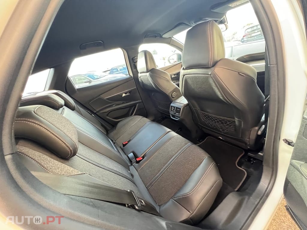 Peugeot 3008 1.5 BlueHDi GT Line