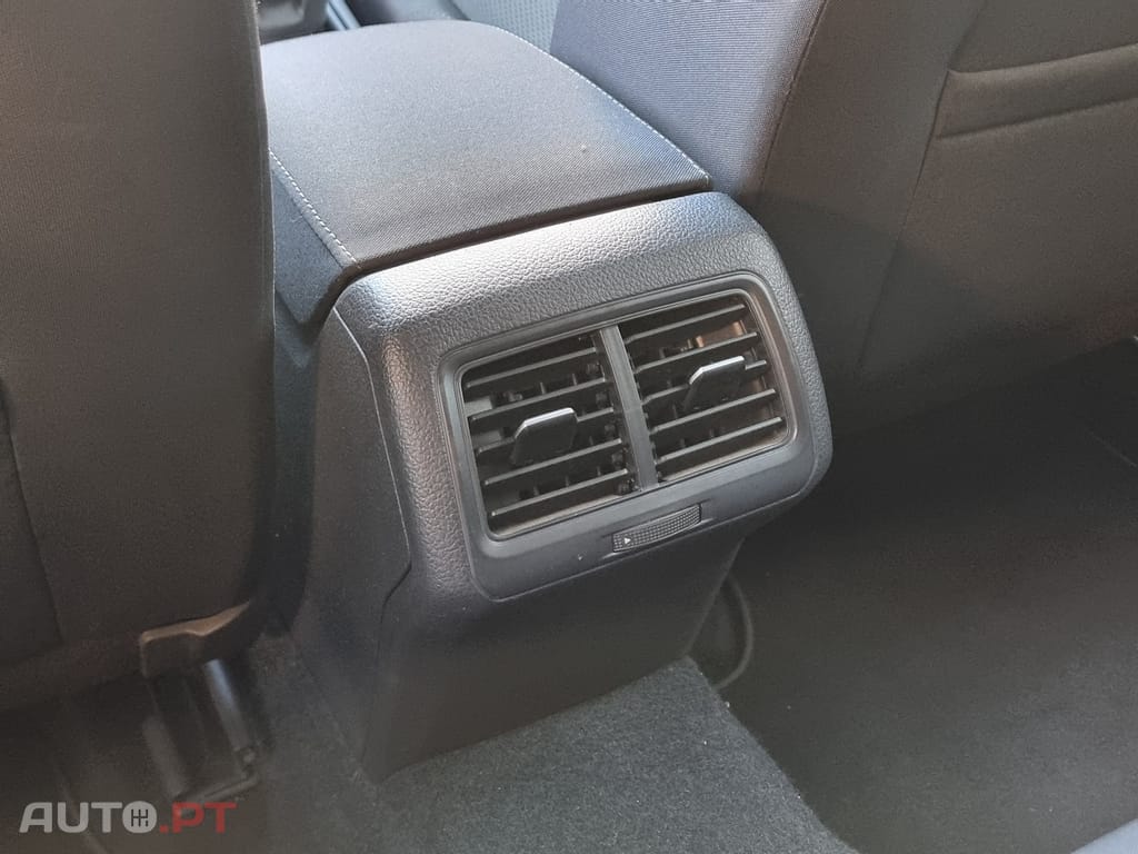 Volkswagen Golf 1.0 TSI Confortline