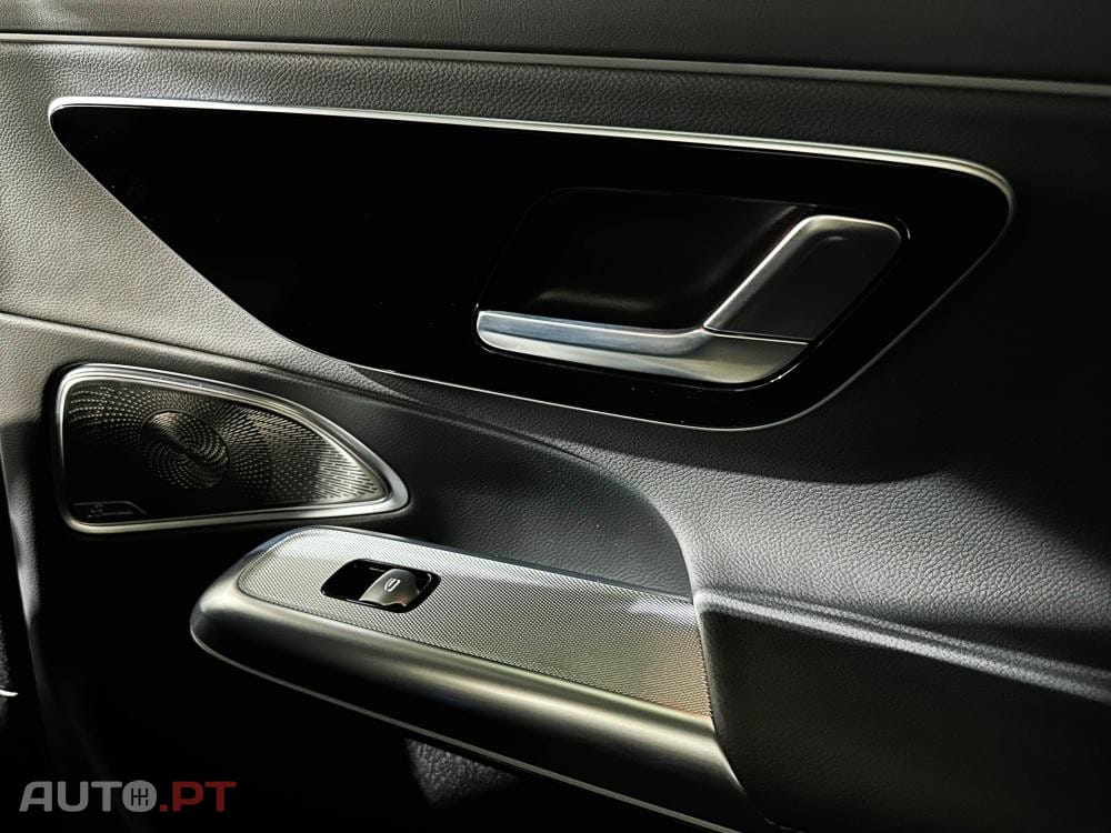 Mercedes-Benz E 300 de 4Matic 9G-TRONIC AMG Line