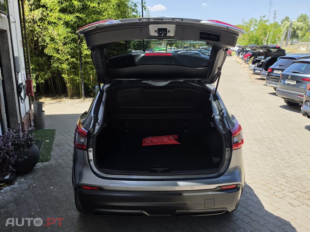 Nissan Qashqai 1.5 dCi Tekna