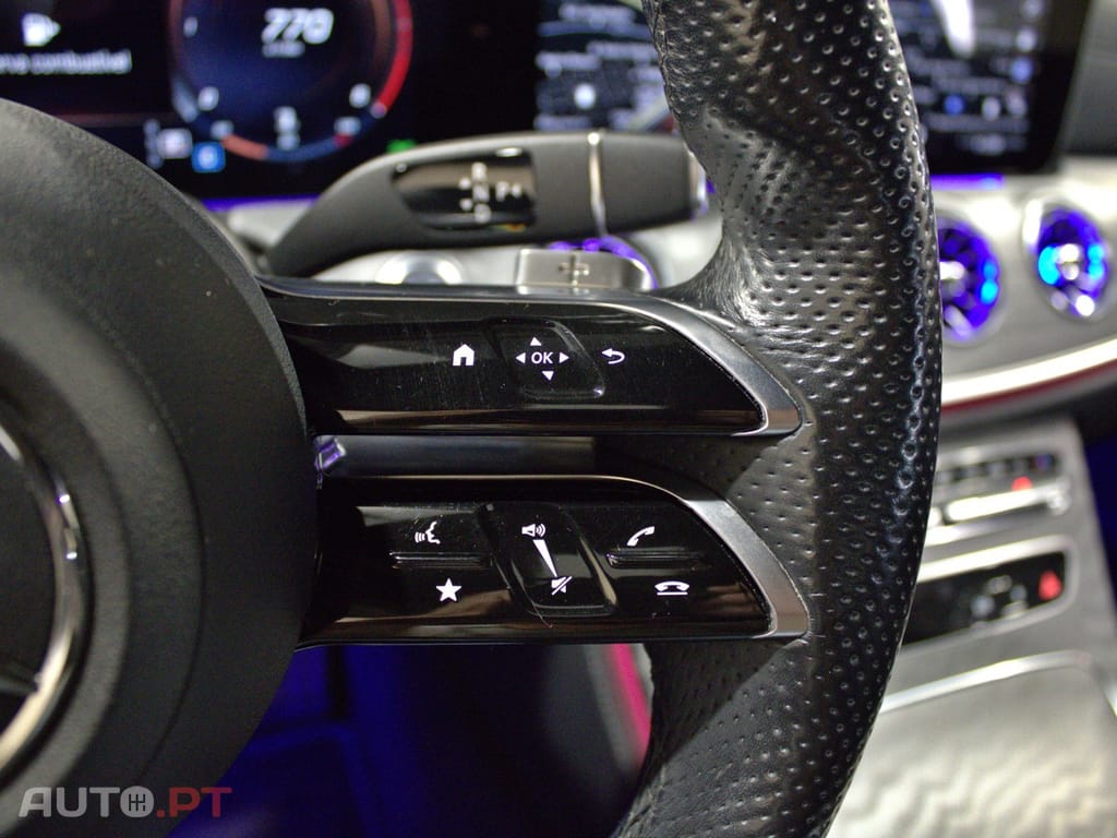 Mercedes-Benz CLS 220 d AMG Line