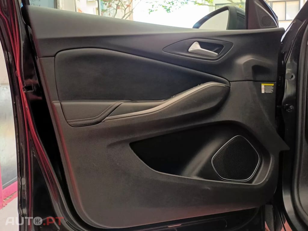 Opel Grandland (X) 1.5 CDTI Design & Tech