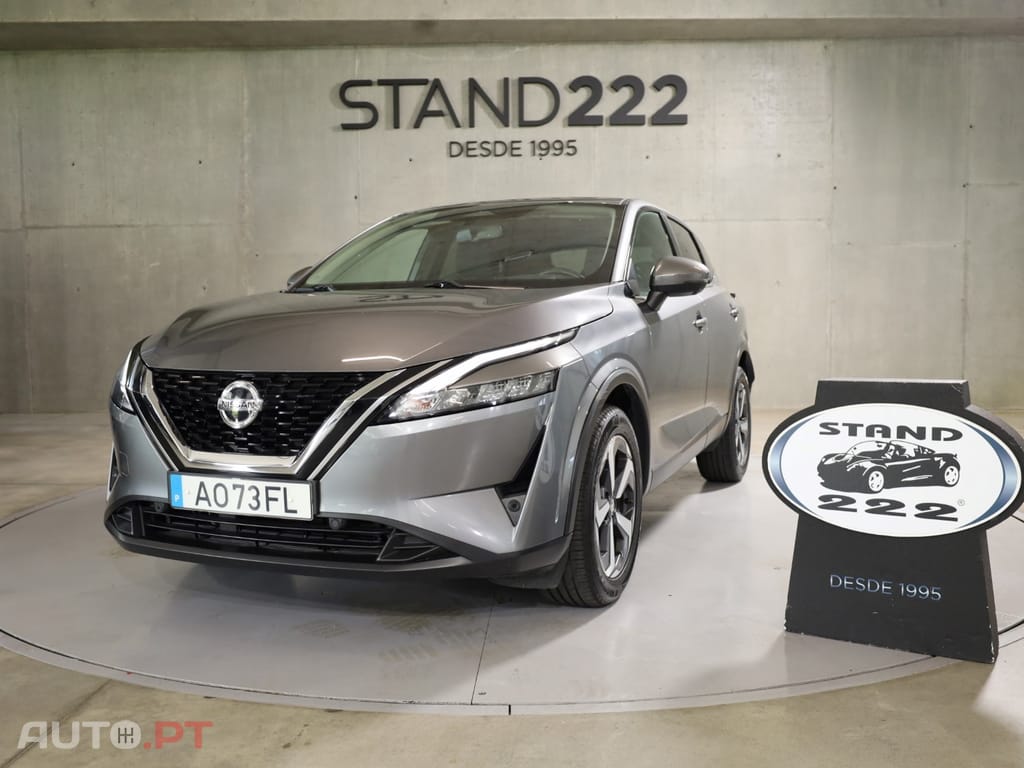 Nissan Qashqai 1.3 DIG-T N-Connecta J18