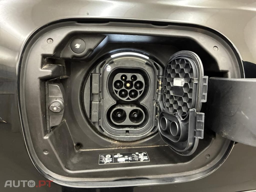 Mercedes-Benz EQB 350 4Matic AMG Line