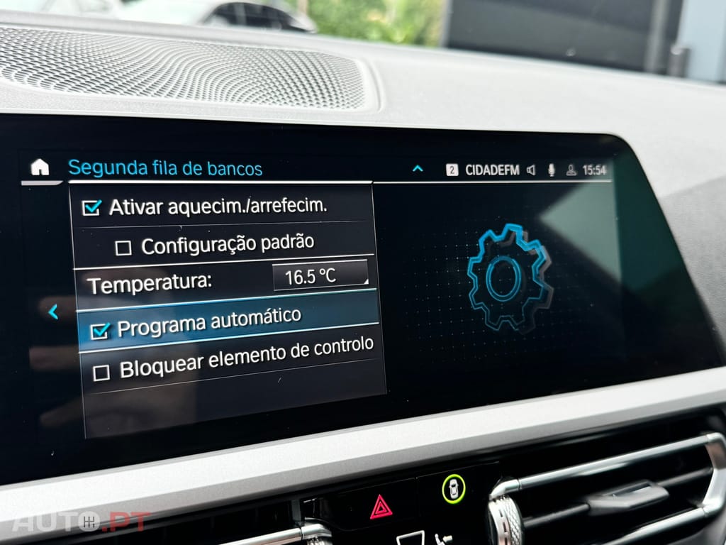 BMW 320 e Touring Auto