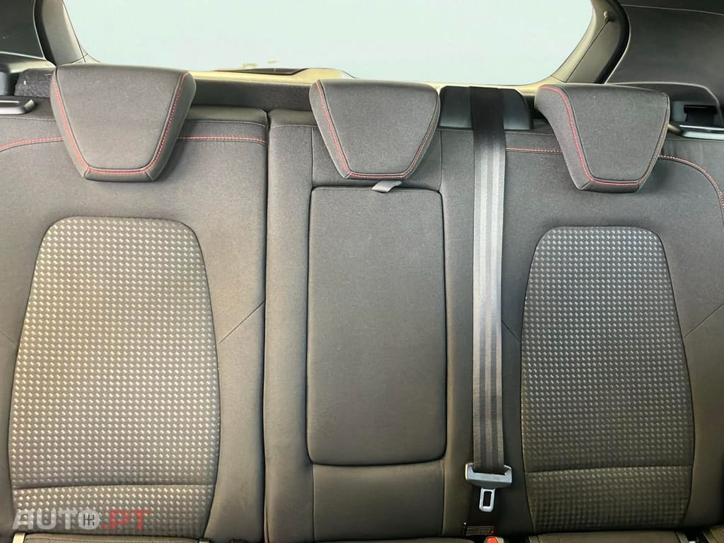 Ford Focus 1.0 EcoBoost MHEV ST-Line