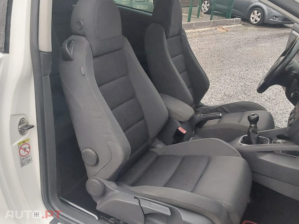 Volkswagen Golf 2.0 TDI R 170 cv