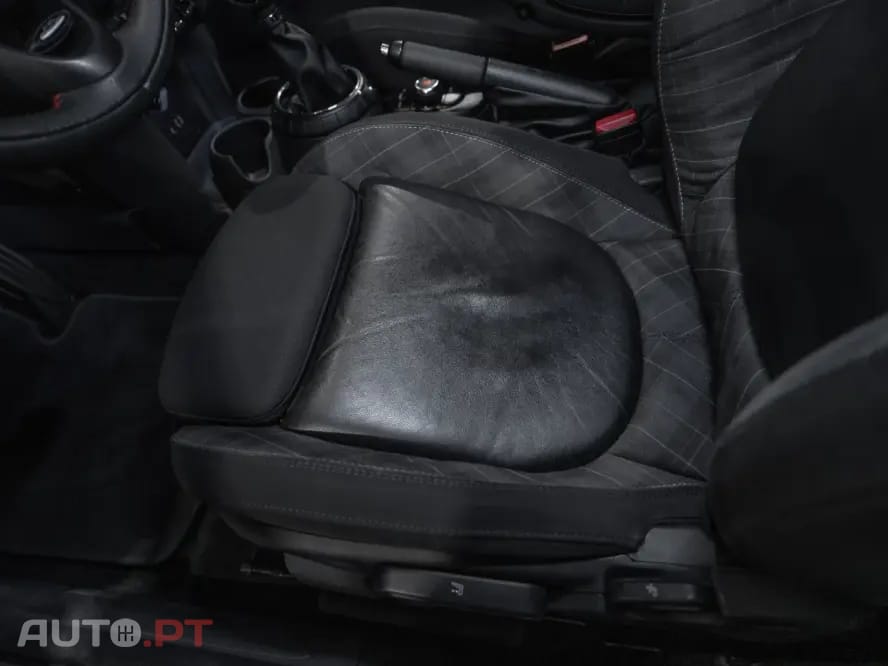MINI Cooper Cooper D Aut.