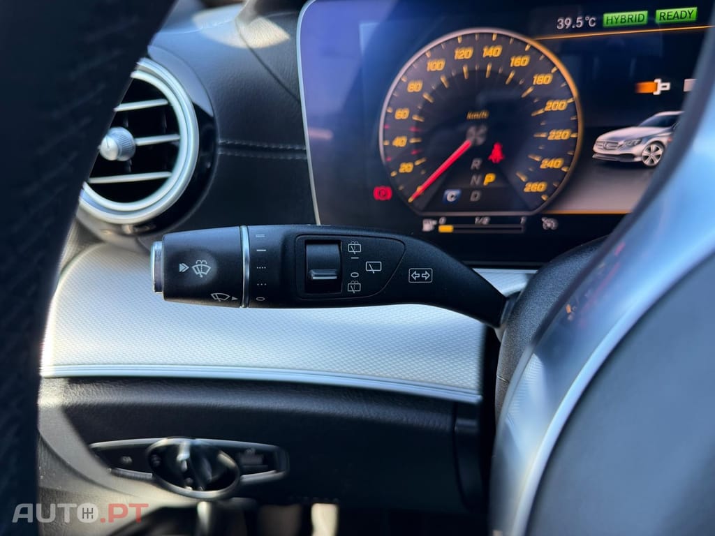 Mercedes-Benz E 300 de AMG Line