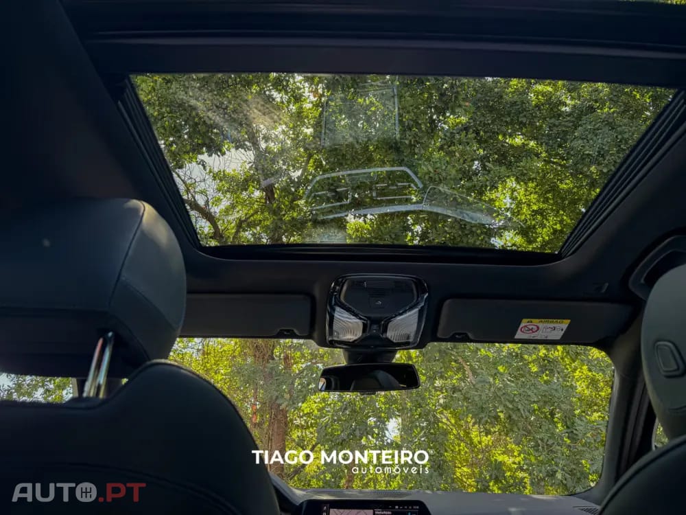 BMW 330 e Pack Desportivo M Auto