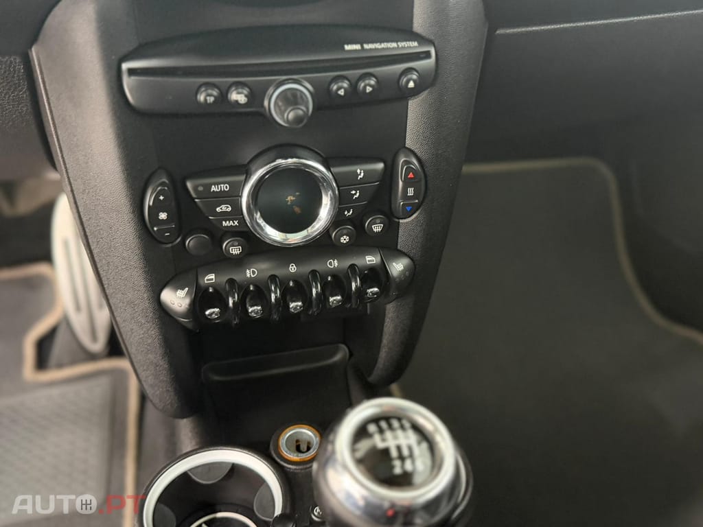 MINI Cooper Cooper S