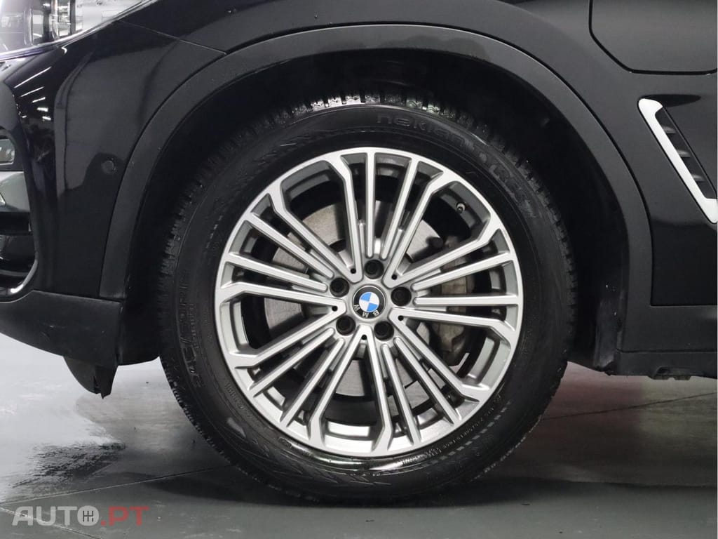 BMW X3 xDrive30e Auto