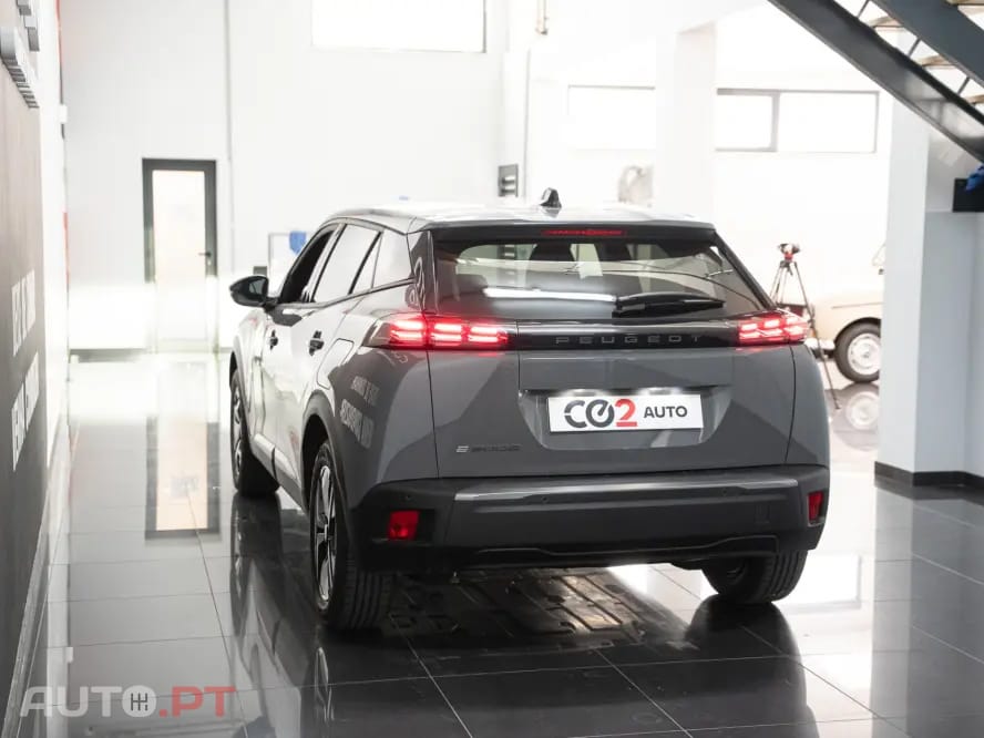 Peugeot E-2008 54 kWh Allure