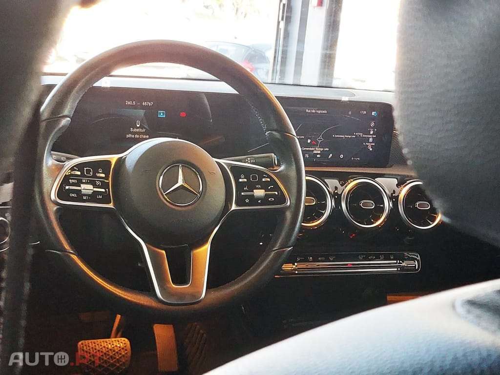 Mercedes-Benz A 250 e Progressive