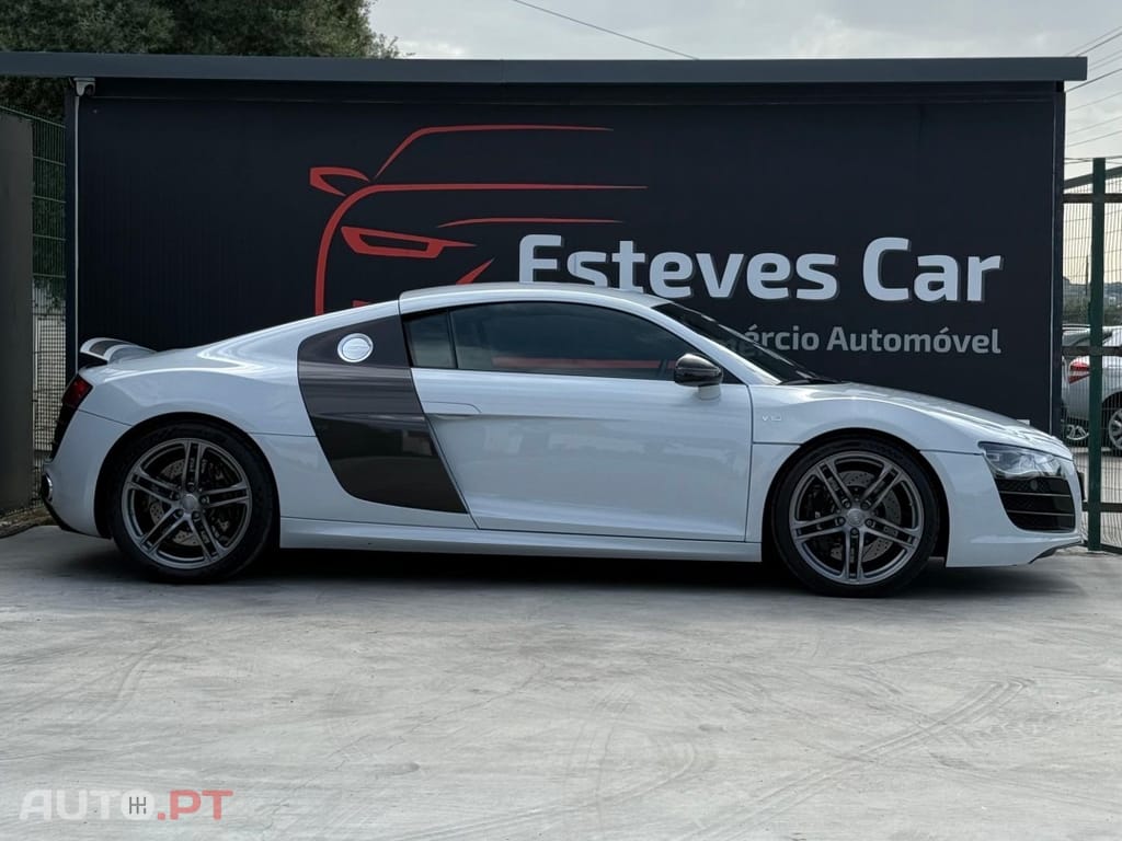 Audi R8 5.2 FSI quattro S tronic