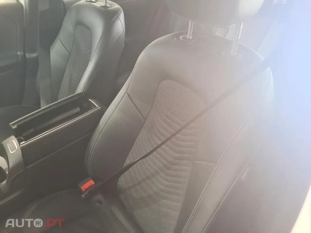 Mercedes-Benz GLA 200 d Style