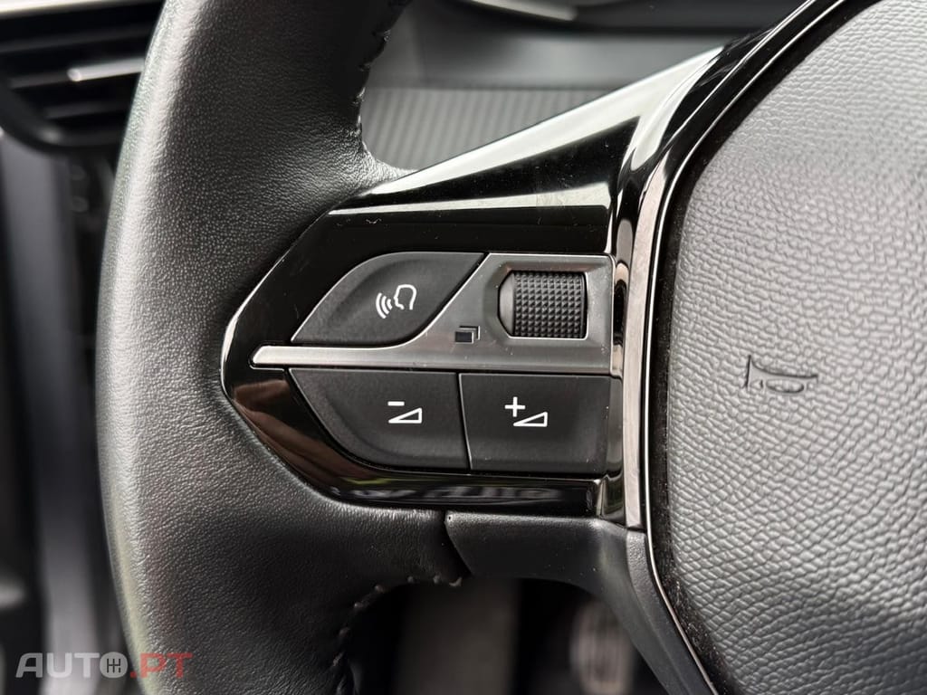 Peugeot 208 1.2 PureTech Active Pack