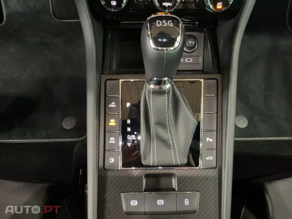 Skoda Superb Break 1.4 TSI Sportline iV AHK I.V.A DEDUTIVEL 