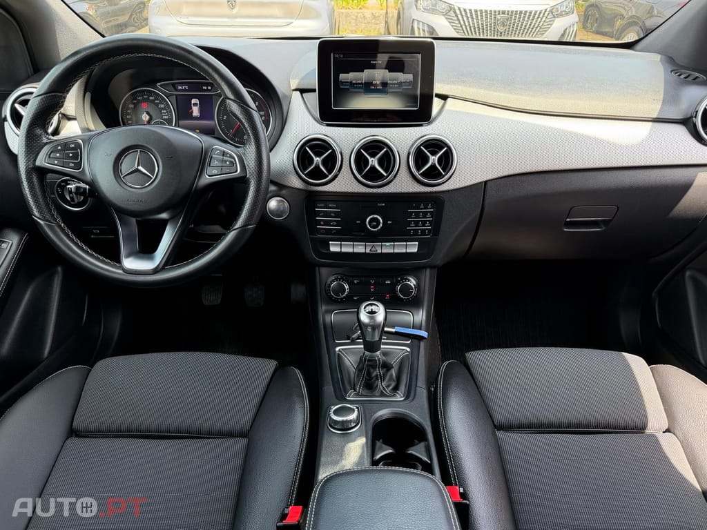 Mercedes-Benz B 180 d Urban