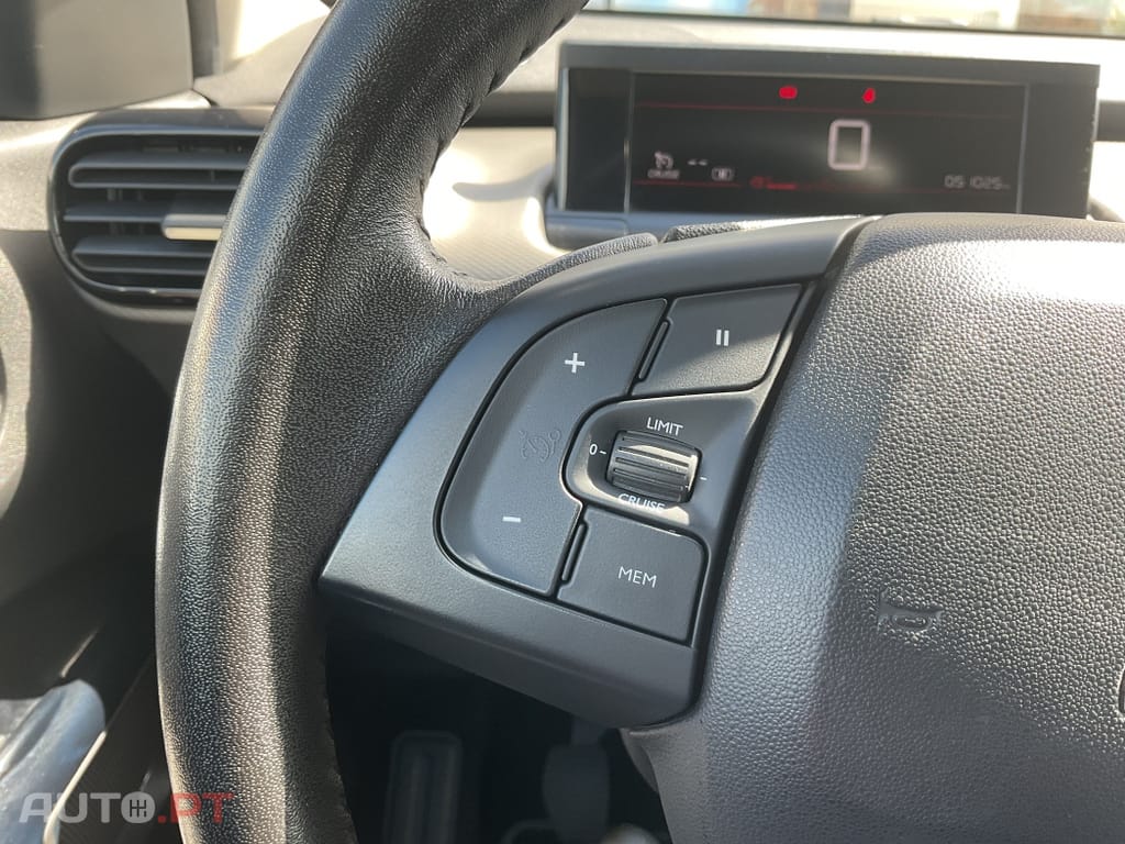 Citroen C4 Cactus 1.2 PureTech Shine