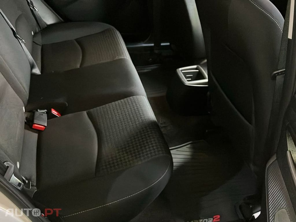 Mazda 2 1.5 SKYACTIV-G 90 EVOLVE