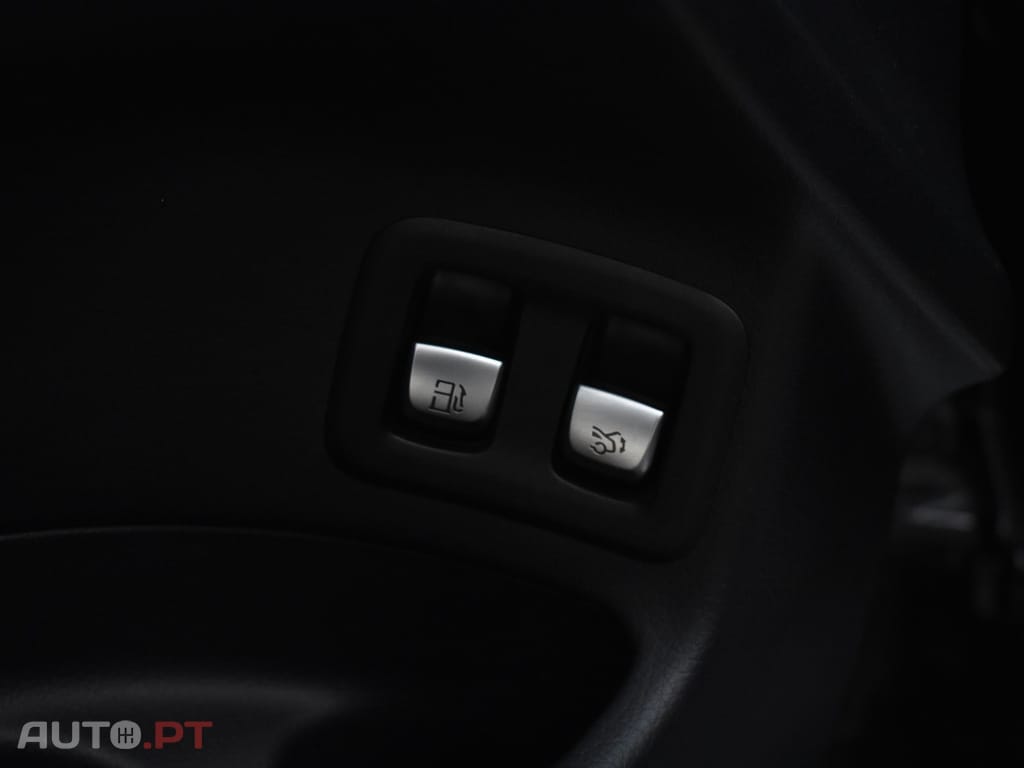 Mercedes-Benz GLC 300 e Coupe 4Matic 9G-TRONIC AMG Line