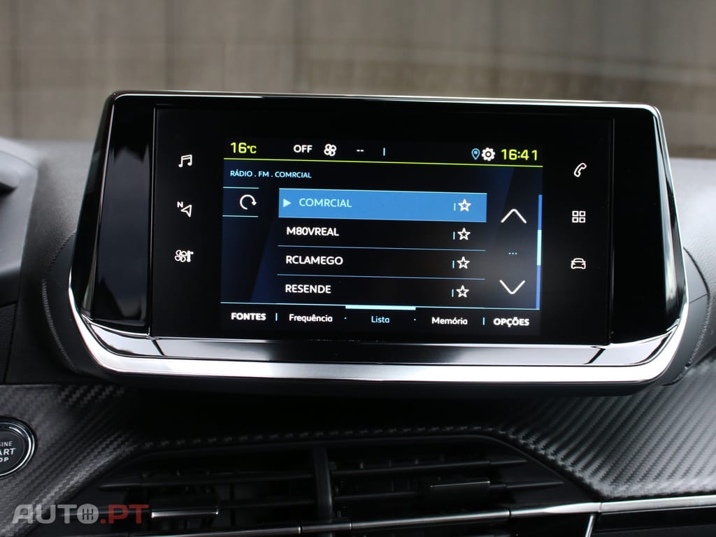 Peugeot E-2008 50 kWh Allure