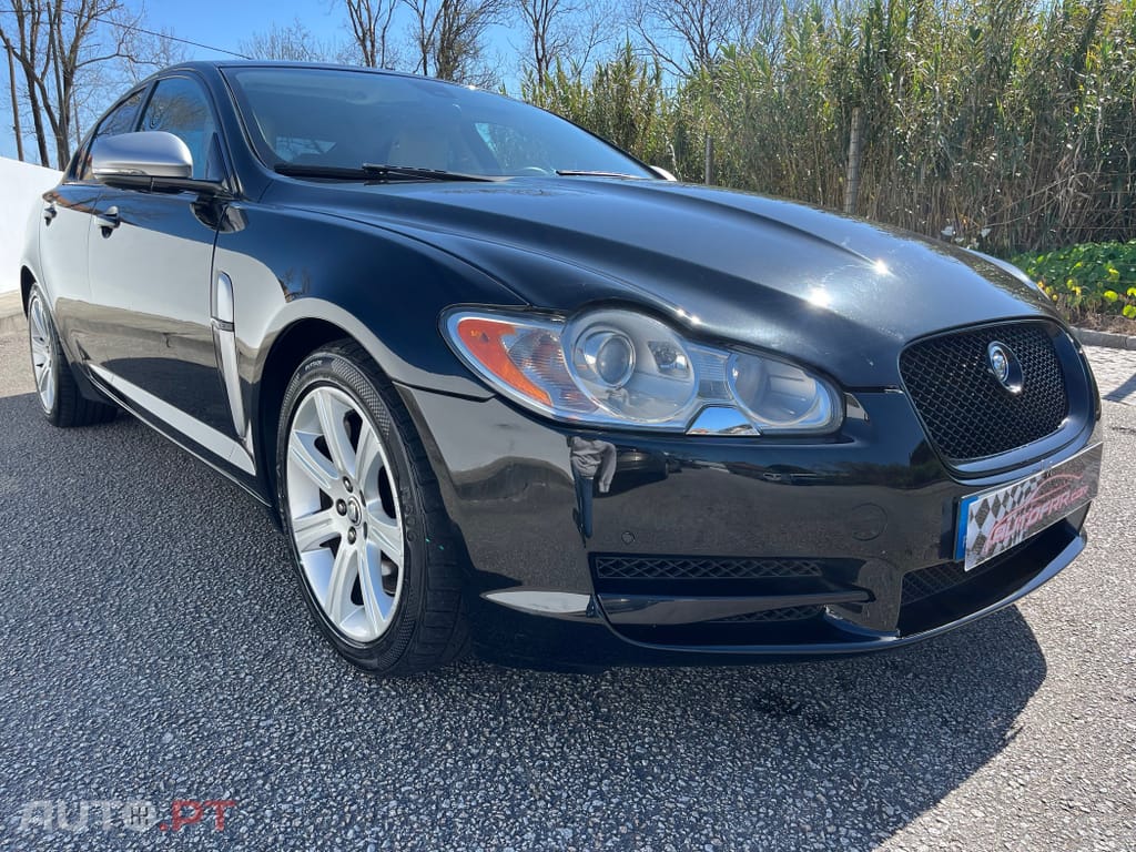 Jaguar XF 3.0 D V6 Premium Luxury