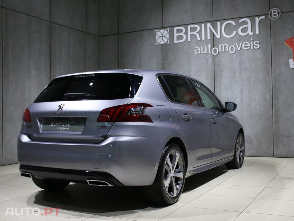 Peugeot 308 1.2 PureTech GT EAT8