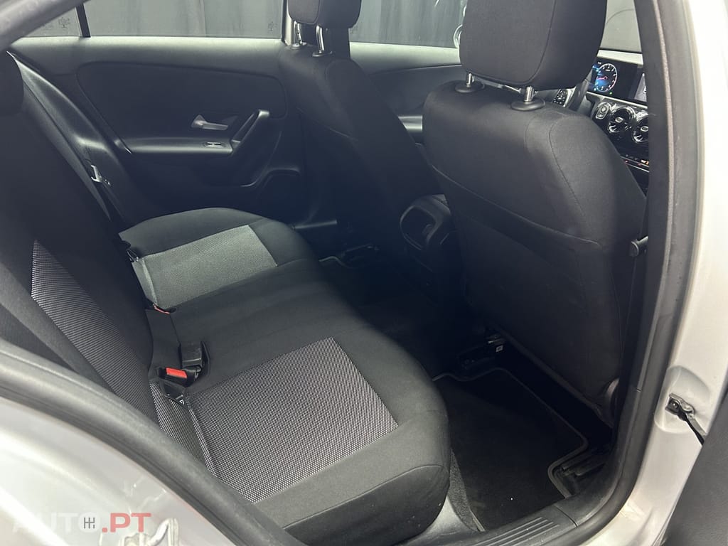 Mercedes-Benz A 180 Progressive