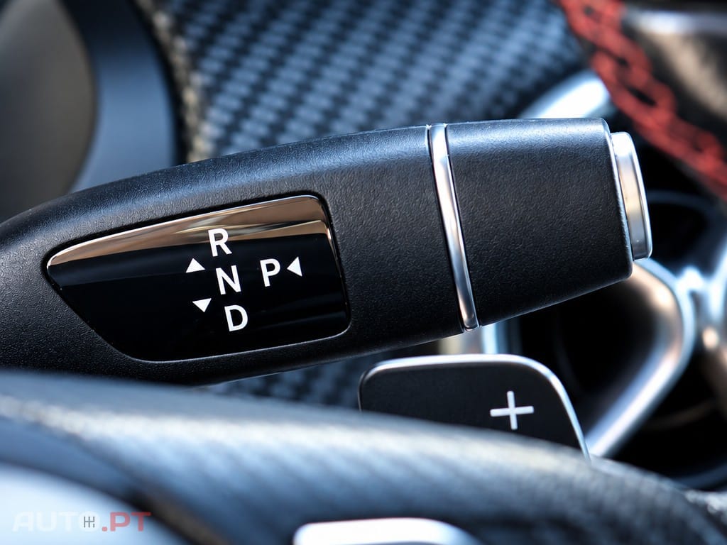 Mercedes-Benz A 200 AMG LINE