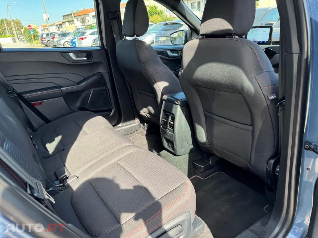 Ford Kuga 1.5 EcoBoost ST-Line