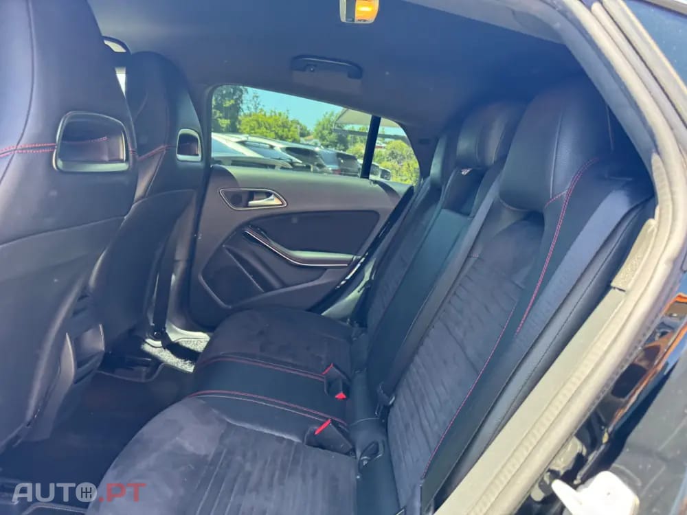 Mercedes-Benz CLA 180 d AMG Line