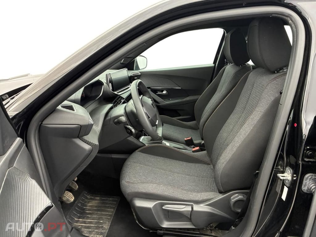 Peugeot 2008 1.2 PureTech Style