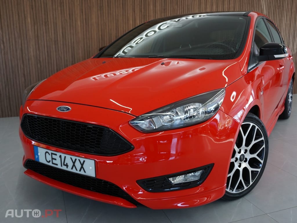 Ford Focus 1.5 EcoBoost S&S Aut. ST-LINE X