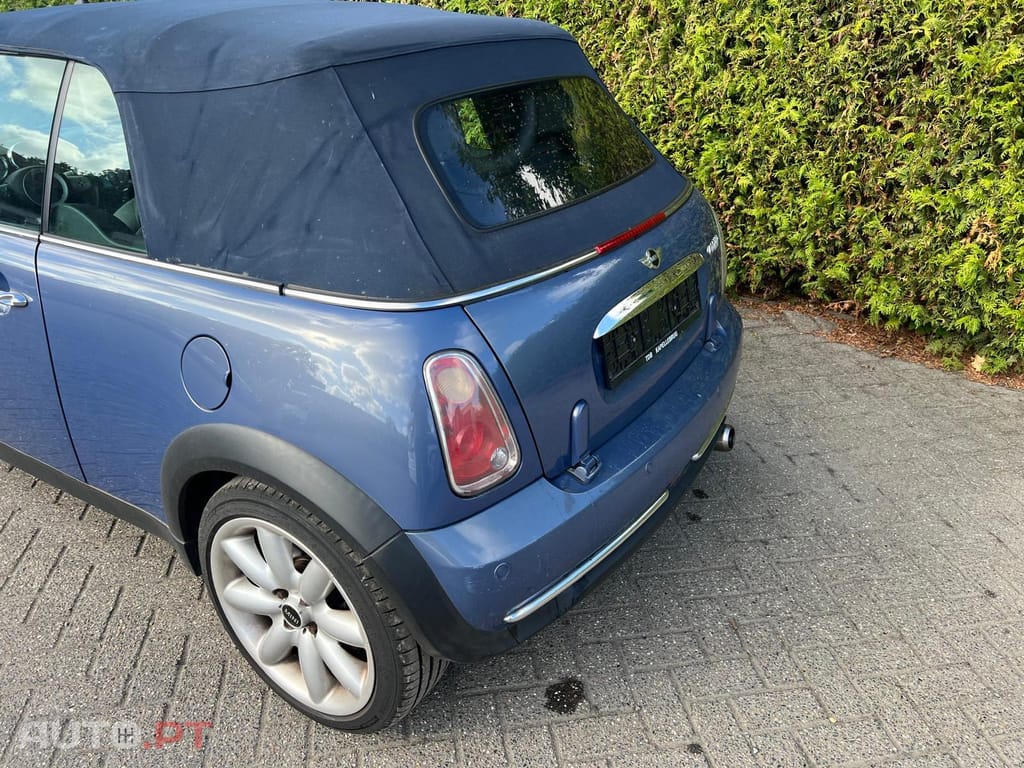 MINI Cabrio R52 CABRIO