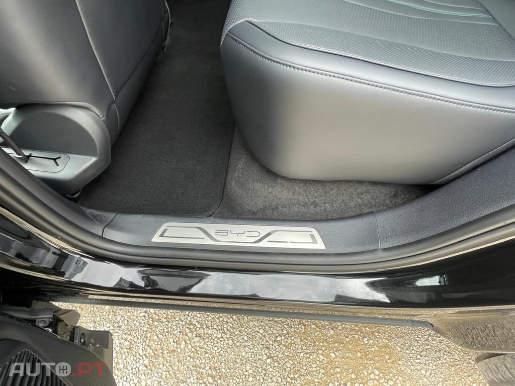 BYD Seal U 87 kWh Design