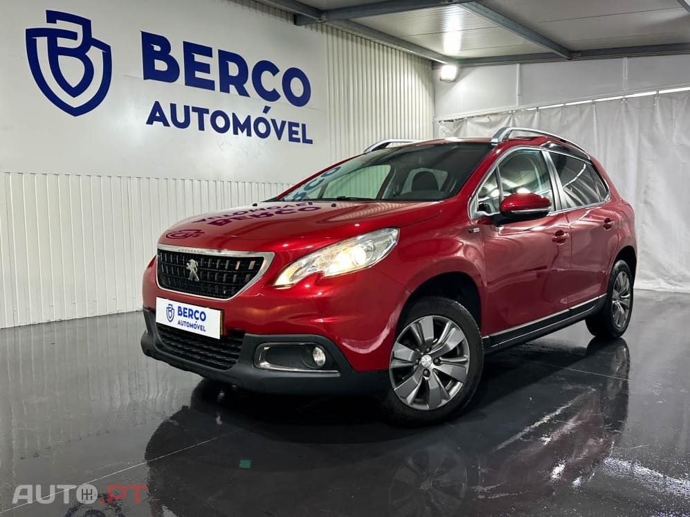 Peugeot 2008 1.2 PureTech Allure