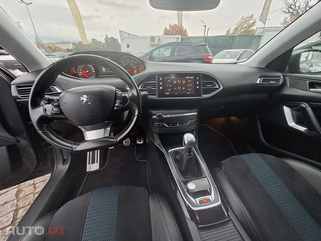 Peugeot 308 PureTech 110 Stop & Start Allure