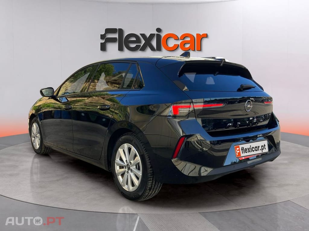 Opel Astra 1.2 T Edition