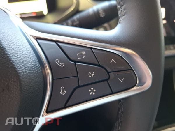 Renault Captur 1.0 TCe 100 Bi-Fuel techno