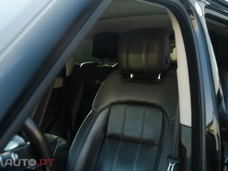 Land Rover Range Rover Sport SDV6 Black Edition