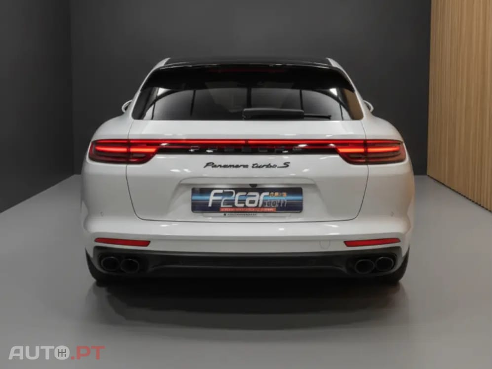Porsche Panamera Turbo S E-Hybrid