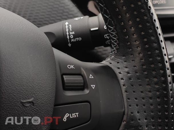 Peugeot 2008 1.6 BlueHDi Crossway