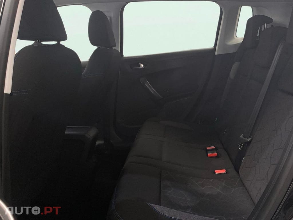 Peugeot 2008 1.2 PureTech Active